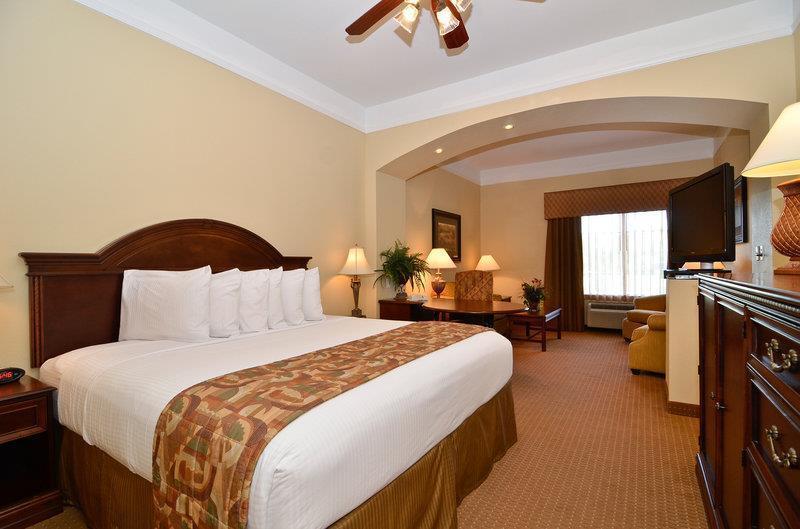 Best Western Plus Monica Royale Inn & Suites Greenville Exterior foto