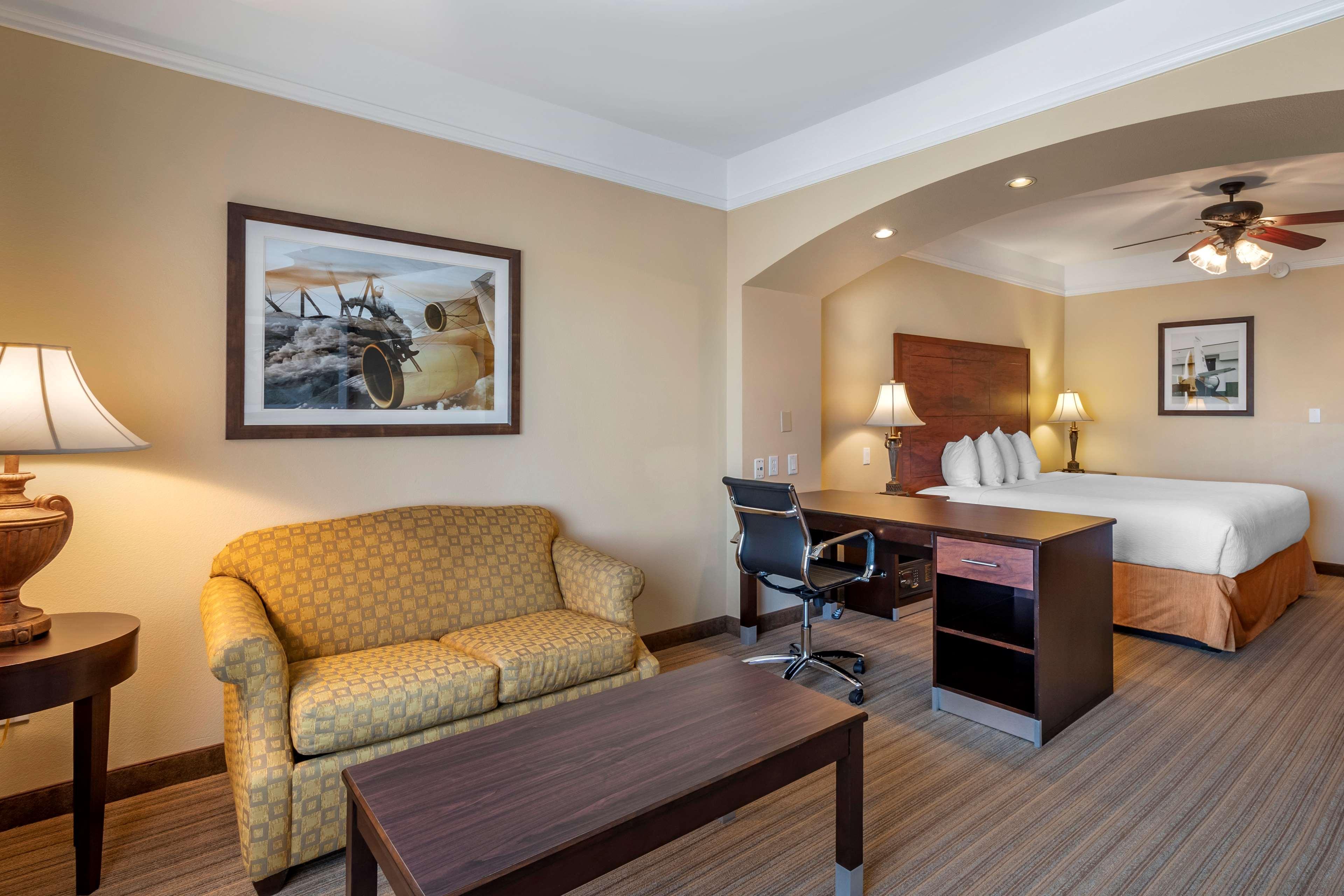 Best Western Plus Monica Royale Inn & Suites Greenville Exterior foto