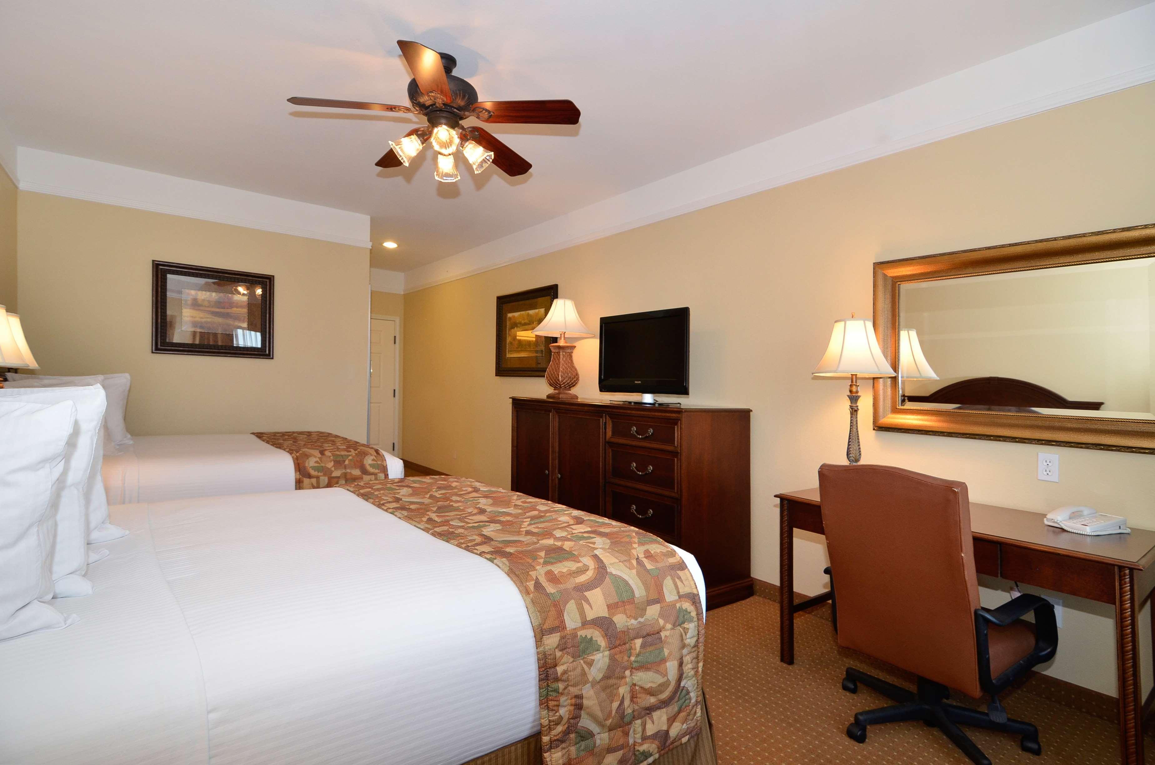 Best Western Plus Monica Royale Inn & Suites Greenville Exterior foto