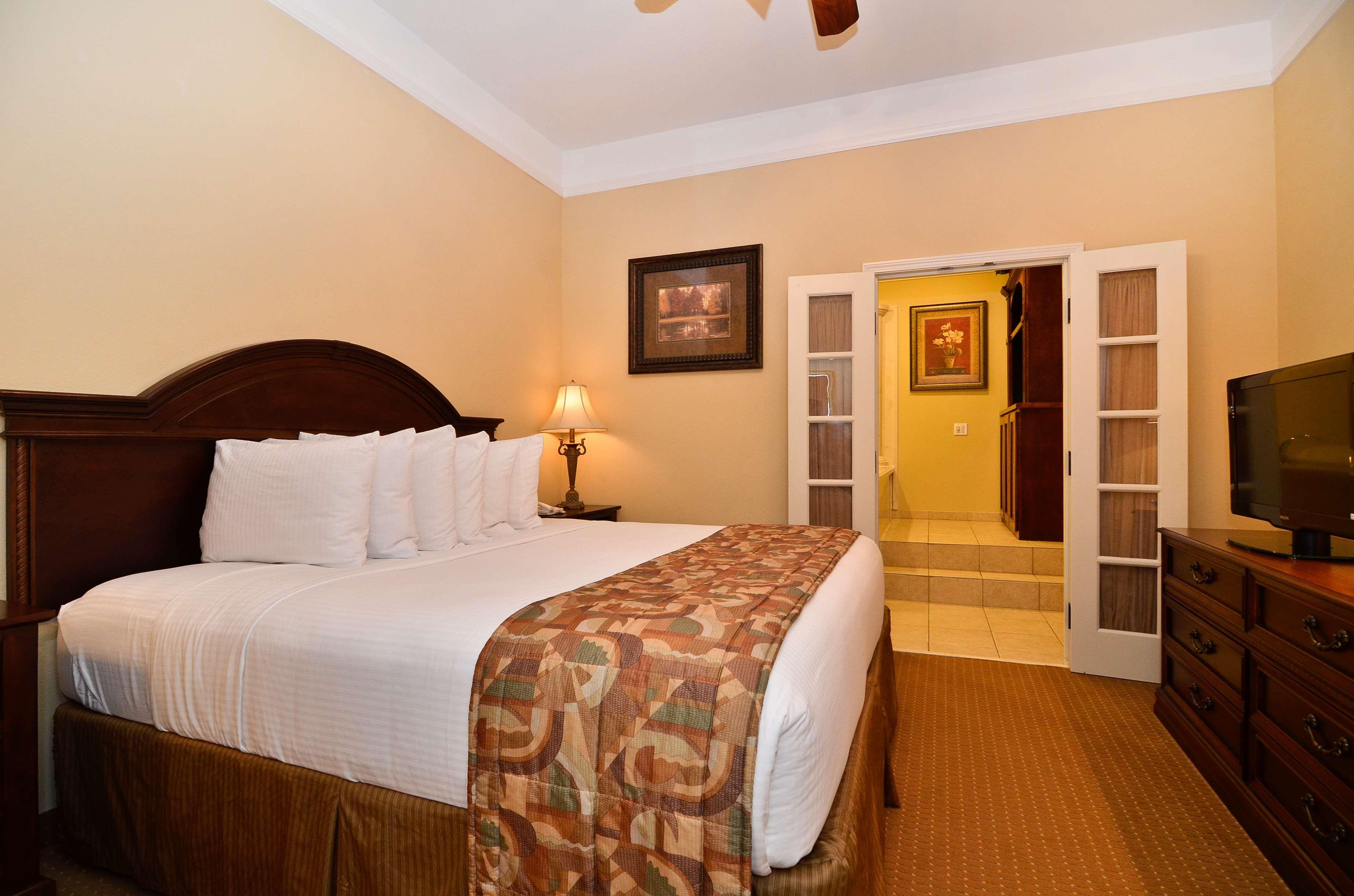 Best Western Plus Monica Royale Inn & Suites Greenville Exterior foto